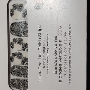 5 for $25 NIP Flower Power